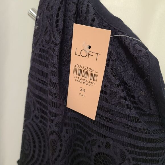 LOFT Plus Size Navy Blue Lace Sleeveless Blouse Womens Size 24 Tank Dressy - Picture 7 of 9
